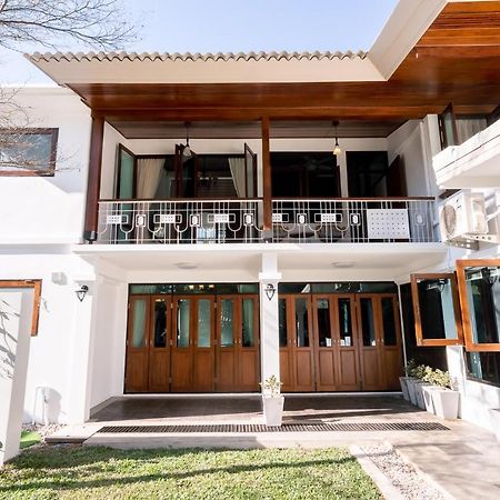 Stay @ Na Maeping บ้านส่วนตัวริมแม่น้ำปิง Chiang Mai Bagian luar foto